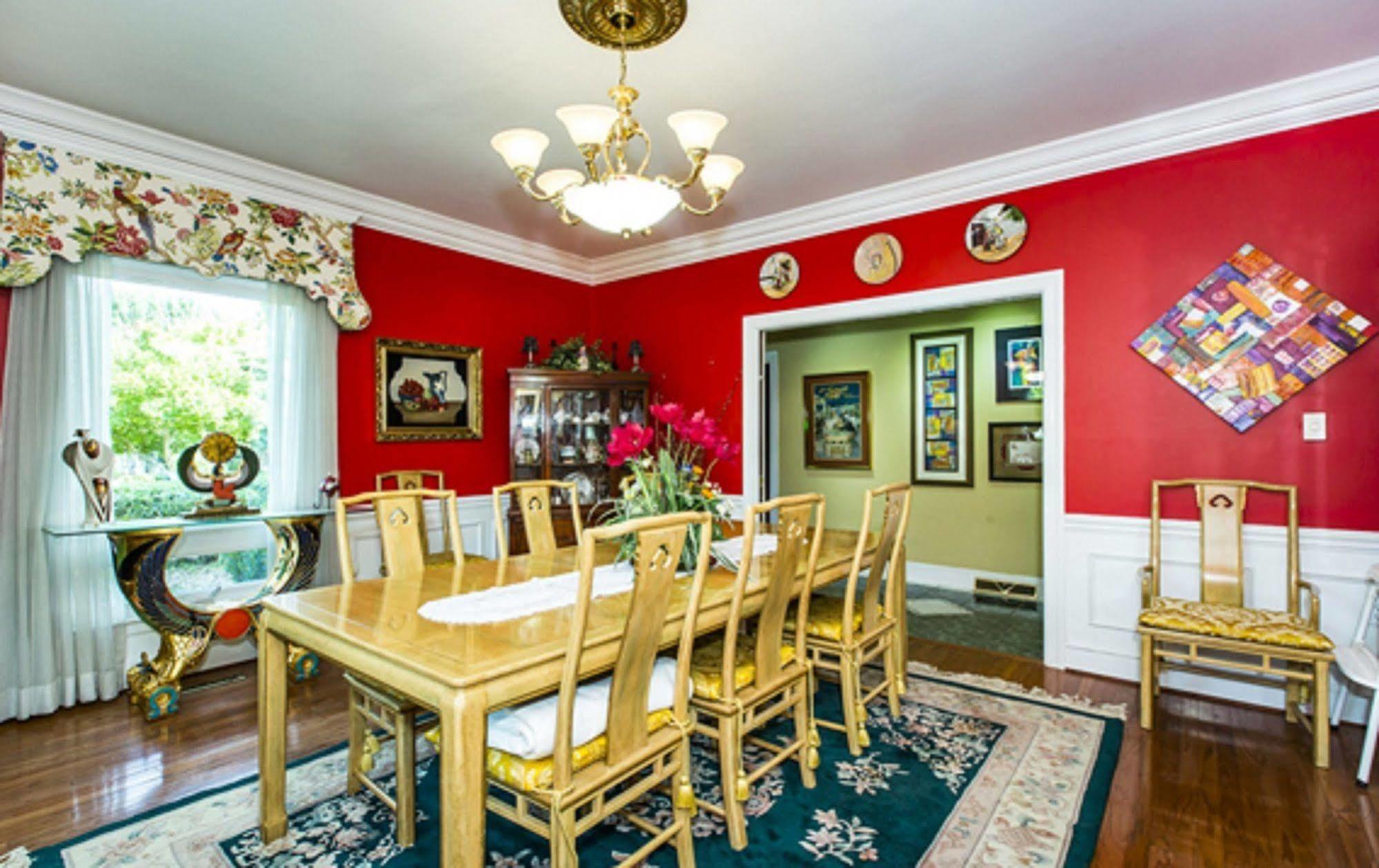 Matthews Manor Bed & Breakfast מראה חיצוני תמונה