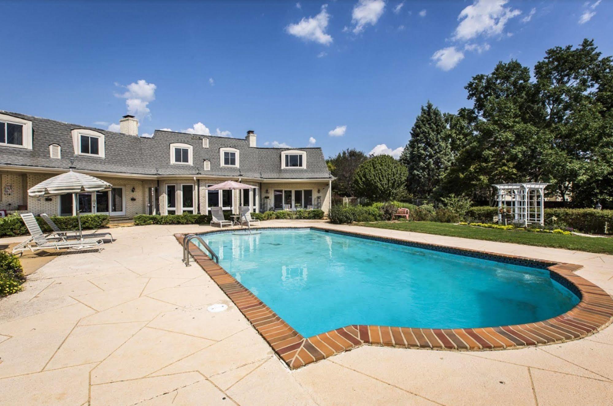 Matthews Manor Bed & Breakfast מראה חיצוני תמונה