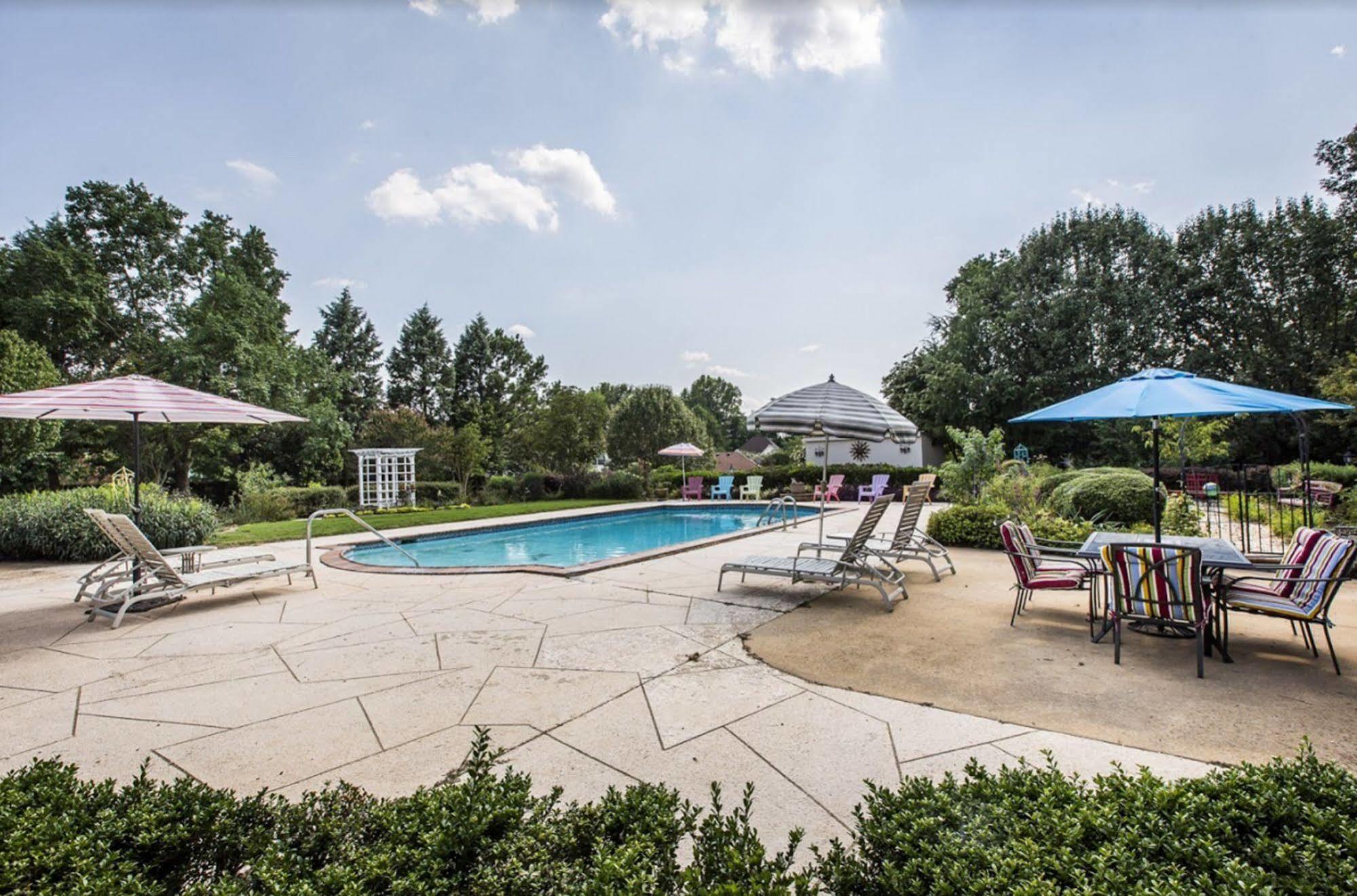 Matthews Manor Bed & Breakfast מראה חיצוני תמונה