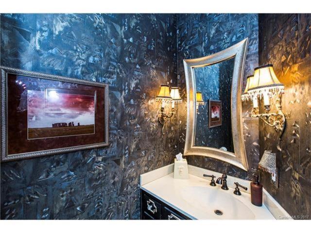 Matthews Manor Bed & Breakfast מראה חיצוני תמונה